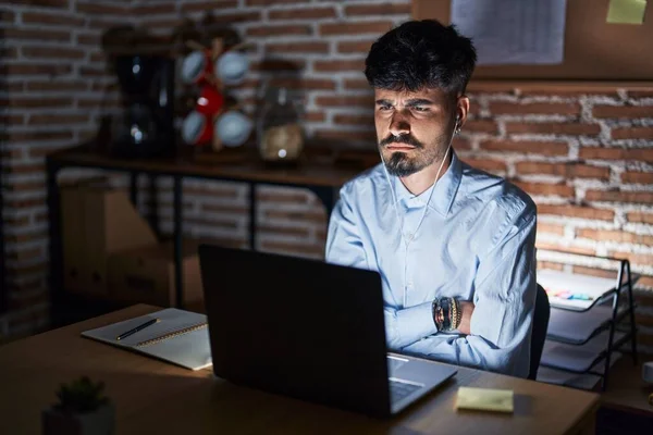 Young Hispanic Man Beard Working Office Night Skeptic Nervous Disapproving — Stock Photo, Image