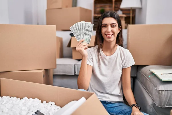 Young Beautiful Woman Sitting Floor New Home Holding Money Looking — Stock Photo, Image