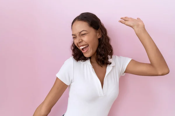 Young Hispanic Woman Wearing Casual White Shirt Dancing Happy Cheerful — Stock fotografie