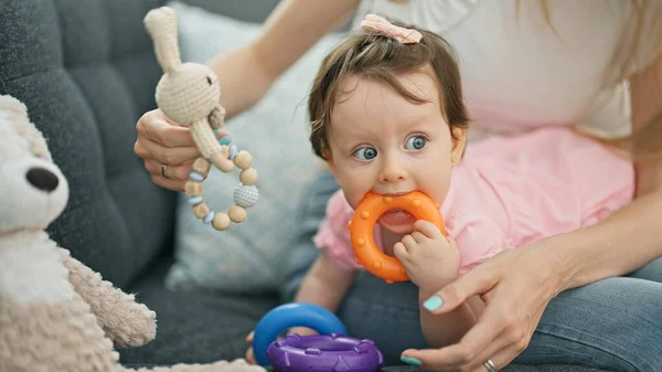 Mother Daughter Sucking Toy Home — Stock Photo, Image