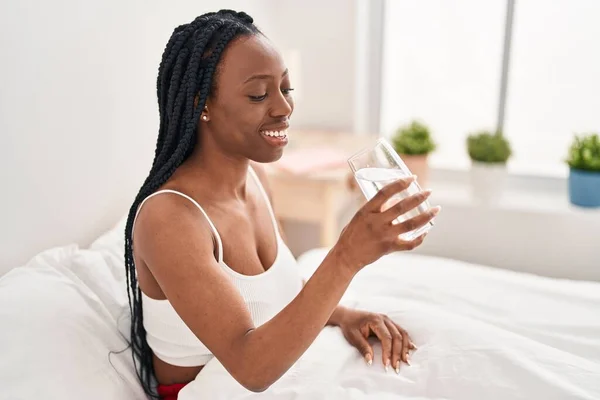 African American Woman Drinking Water Sitting Bed Bedroom — Stockfoto
