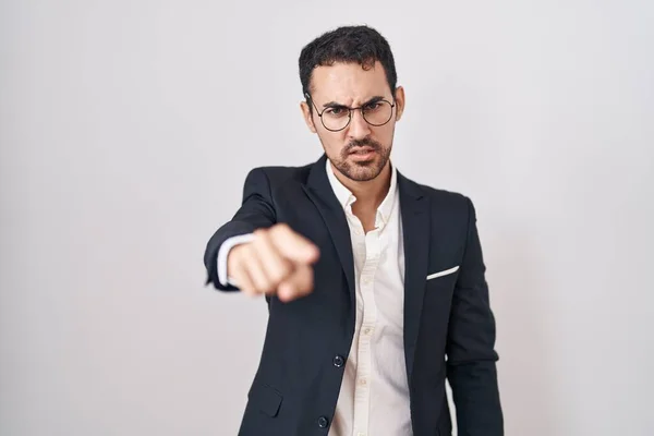 Handsome Business Hispanic Man Standing White Background Pointing Displeased Frustrated — Stock Photo, Image
