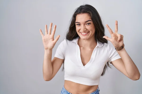 Young Teenager Girl Standing White Background Showing Pointing Fingers Number — Stock Photo, Image