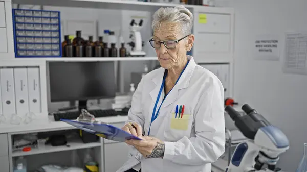 Dedicated Senior Grey Haired Scientist Woman Lab Coat Taking Intricate — Stock Photo, Image
