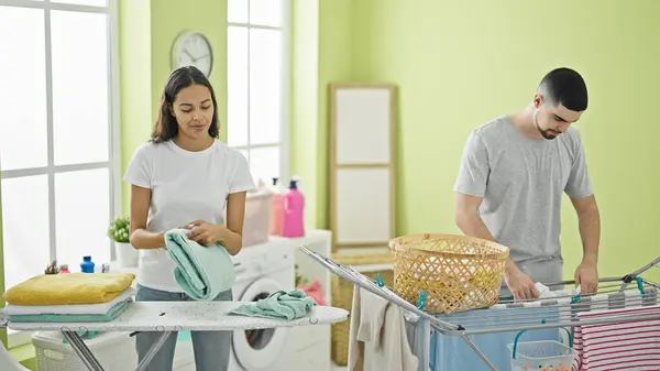 Beautiful Couple Love Shines Laundry Chores Sparking Joy Laundry Room — Stock Photo, Image