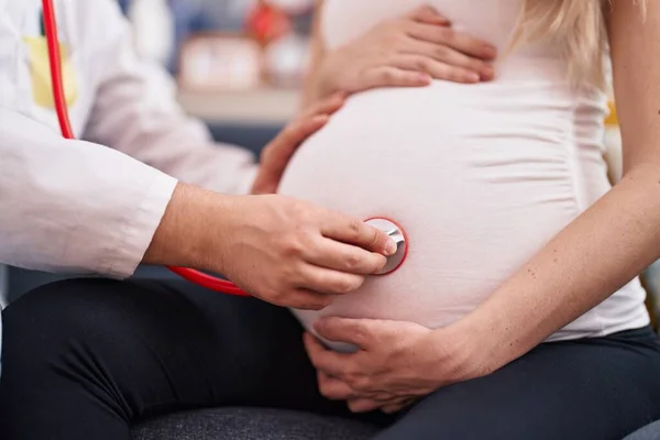 Man Woman Doctor Pregnant Patient Auscultating Baby Home — Stock Photo, Image