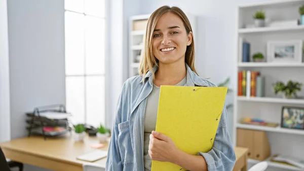 Blonde Young Confident Woman Worker Beaming Bright Smile Clutching Her — Stock Photo, Image