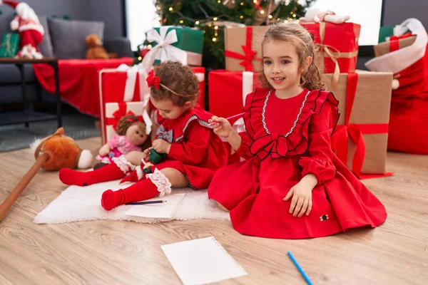 Adorable Girls Drawing Paper Celebrating Christmas Home — Stock Photo, Image