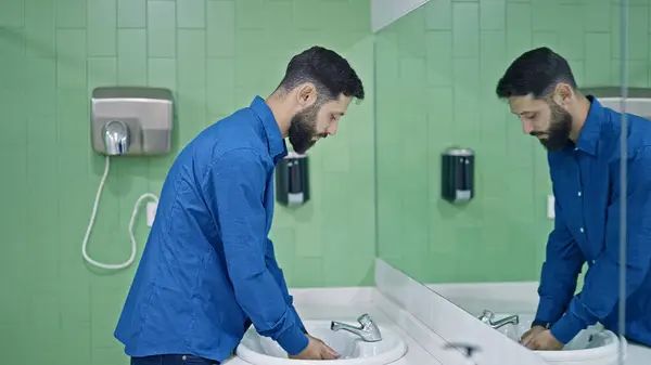 Young Hispanic Man Washing Hands Bathroom — Stock Photo, Image