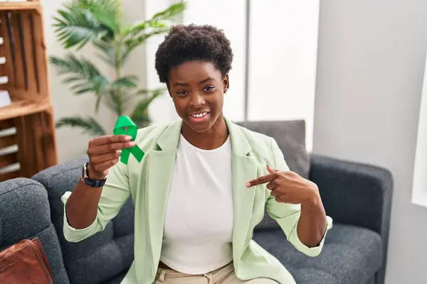 African American Woman Holding Support Green Ribbon Pointing Finger One — Stock Photo, Image