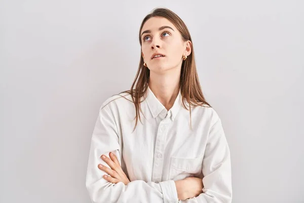 Jonge Blanke Vrouw Staande Geïsoleerde Achtergrond Zoek Slaperig Moe Uitgeput — Stockfoto