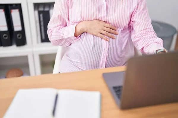 Young Pregnant Woman Business Worker Using Laptop Touching Belly Office — Stock fotografie