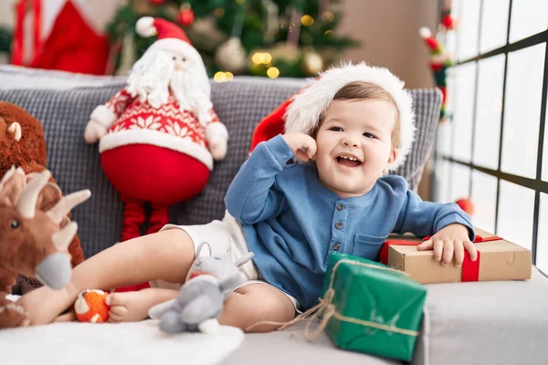 Adorable Caucasian Baby Smiling Confident Lying Sofa Christmas Tree Home — Stock Photo, Image