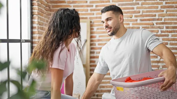 Man Woman Couple Holding Basket Clothes Speaking Laundry Room — Stock Photo, Image