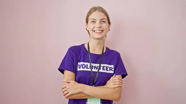 Young Blonde Woman Volunteer Smiling Confident Standing Arms Crossed Gesture — Stock Photo, Image