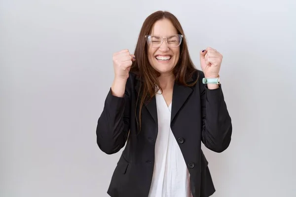 Beautiful Brunette Woman Wearing Business Jacket Glasses Excited Success Arms — Stock Photo, Image
