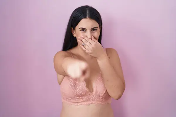 Young Hispanic Woman Wearing Pink Bra Laughing You Pointing Finger — Stock Photo, Image