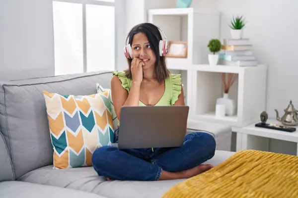 Hispanic Young Woman Using Laptop Home Looking Stressed Nervous Hands — Stock Photo, Image
