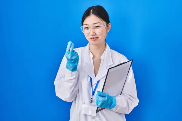 Chinese Young Woman Working Scientist Laboratory Doing Money Gesture Hands — Stock Photo, Image