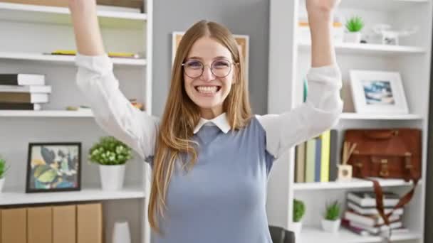 Happy Successful Young Blonde Businesswoman Office Thumbs Sign Positive Winner — Stock video