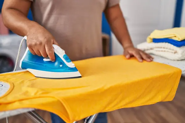Young Latin Man Ironing Clothes Laundry Room — Fotografia de Stock