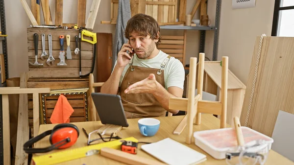 Bearded Man Talking Phone Carpentry Workshop Tools Wood — Stock Photo, Image