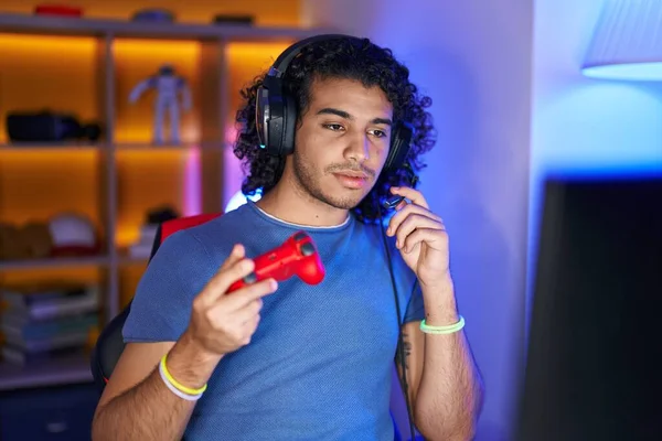 Young Latin Man Streamer Playing Video Game Using Joystick Gaming —  Fotos de Stock