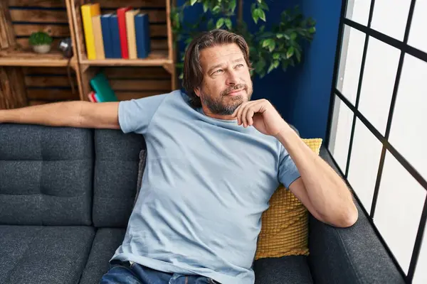 Middle Age Man Smiling Confident Sitting Sofa Home — Stock Photo, Image