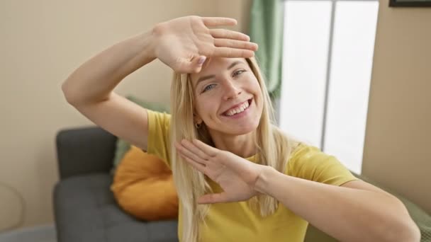 Cheerful Young Blonde Woman Home Capturing Hearts Her Sparkling Eyes — Stock Video