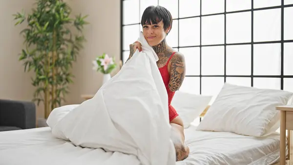 Hispanic Woman Amputee Arm Wearing Lingerie Sitting Bed Covering Blanket — Stock Photo, Image