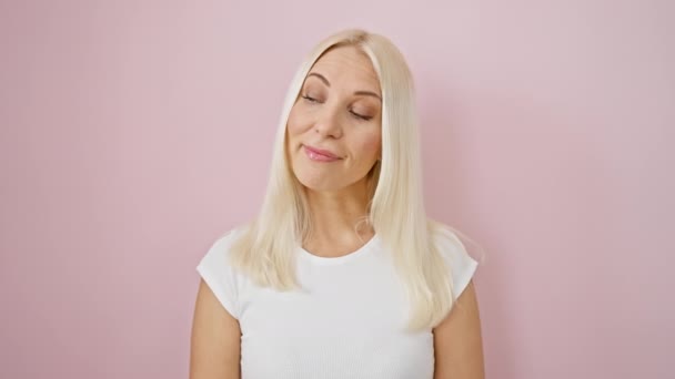 Cheerful Young Blonde Woman Lost Thought Standing Confidently Natural Smile — Stock Video