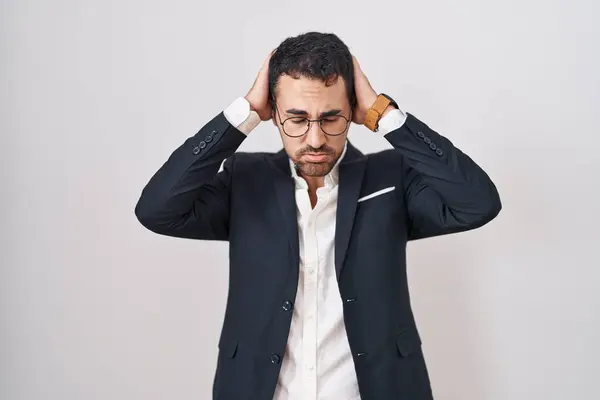 Handsome Business Hispanic Man Standing White Background Suffering Headache Desperate — Stock Photo, Image