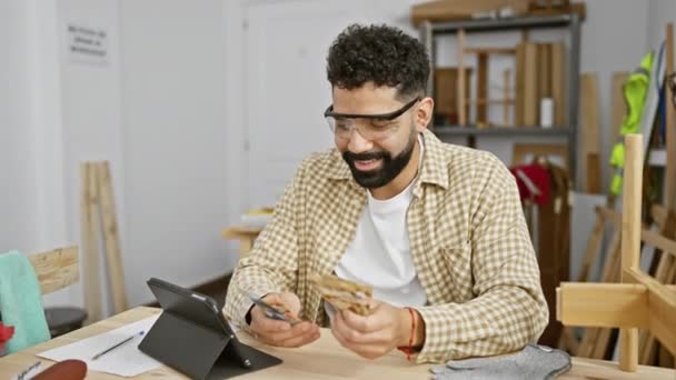 Smiling Bearded Man Counting Money Carpentry Workshop Wearing Safety Glasses — Stock Video