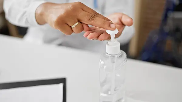Person Dispensing Sanitizer Indoors Hygiene Potential Healthcare Environment — Stock Photo, Image