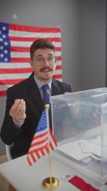 Amerikan seçimlerinde yanımızda oy veren yakışıklı adam bayrak
