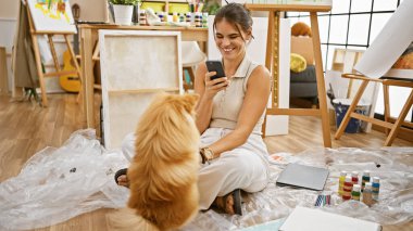 Sanat dersi günlükleri, genç, İspanyol kadın sanatçı, 