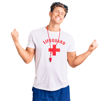 Güvenlik üniforması giyen genç İspanyol adam şeffaf arka planda gülümsüyor.