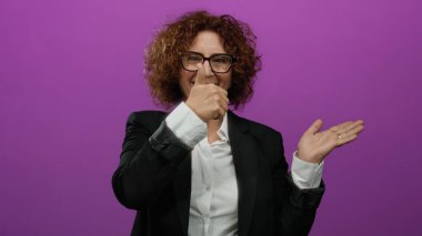 İzole edilmiş pembe arka planda 