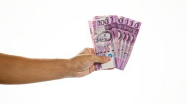 İzole edilmiş beyaz arkaplan üzerinde çoklu filipin pezosu