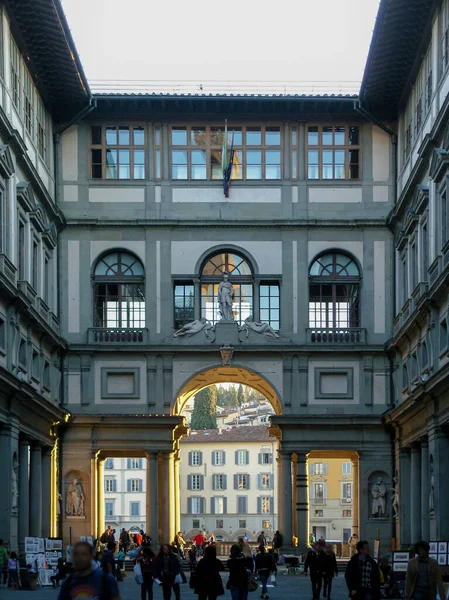 Firenze Olaszország Uffizi Galéria Külső Kilátással Arno Folyóra — Stock Fotó