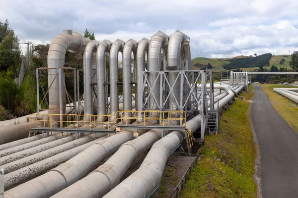 Green Energy Geothermal Power Station Pipeline Perspective — Stock Photo, Image