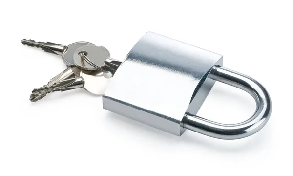 白色背景下的银质挂锁和钥匙 有剪切路径 — 图库照片