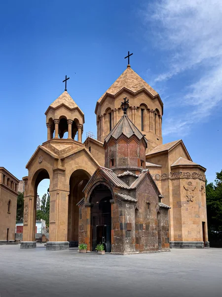 Церковь Пресвятой Богородицы Катогике Небольшая Средневековая Церковь Районе Кентрон Еревана — стоковое фото