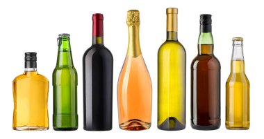 Şeffaf arkaplanda farklı sıvılar bulunan şişeler..