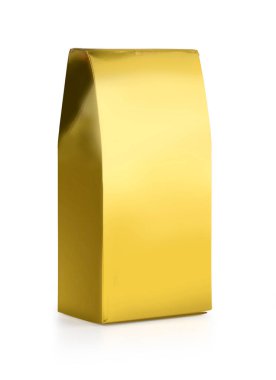  boş folyo paketi kırpma yolu ile beyaz arkaplanda izole