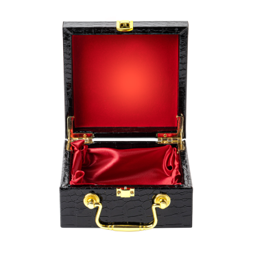 Küçük koyu deri çanta ya da bavul