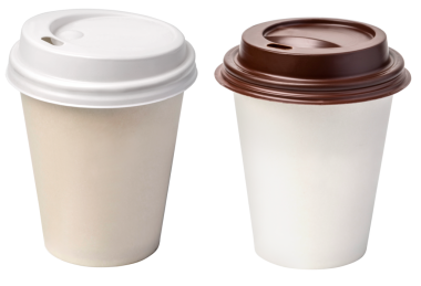 Kahve fincanları izole edilmiş.