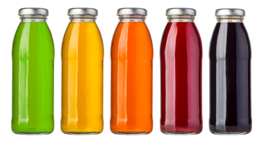 Beyaz şarap şişeleri.