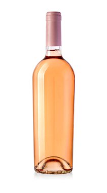 Kırpma yolu olan beyaz arka planda izole edilmiş gül şarabı şişesi