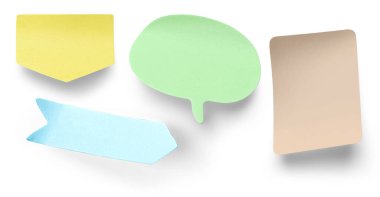 Beyaz arkaplanda gölgesi olan küçük yapışkan kağıt koleksiyonu